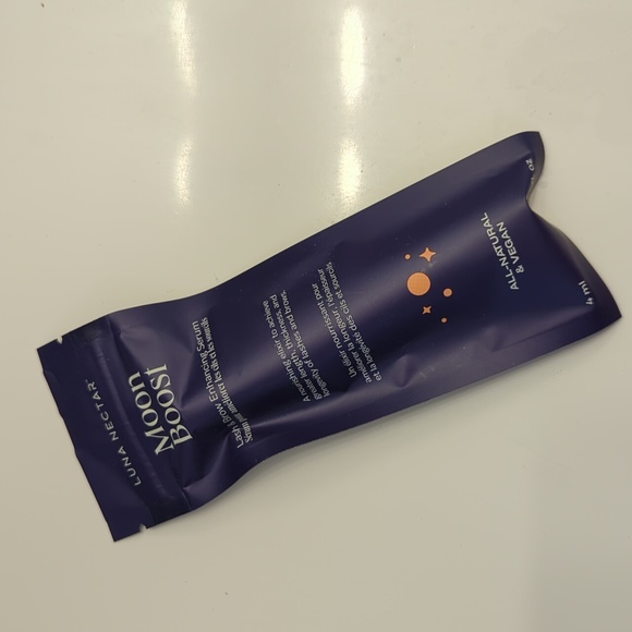 Brand New Moon Boost Serum - Picture 1 of 4